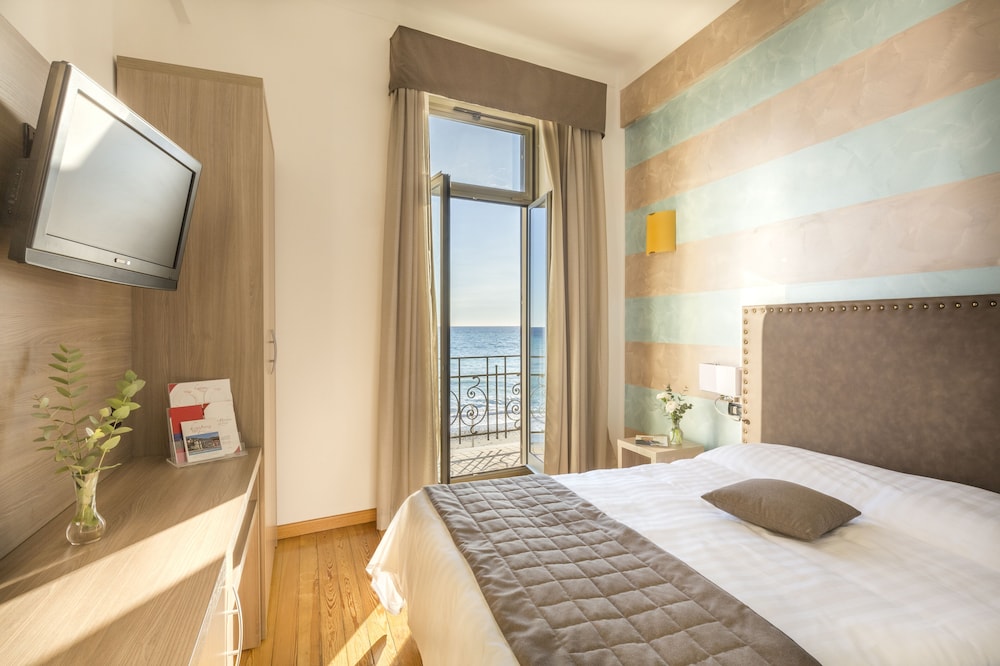 Comfort, Double Bed, Parigi 2/2