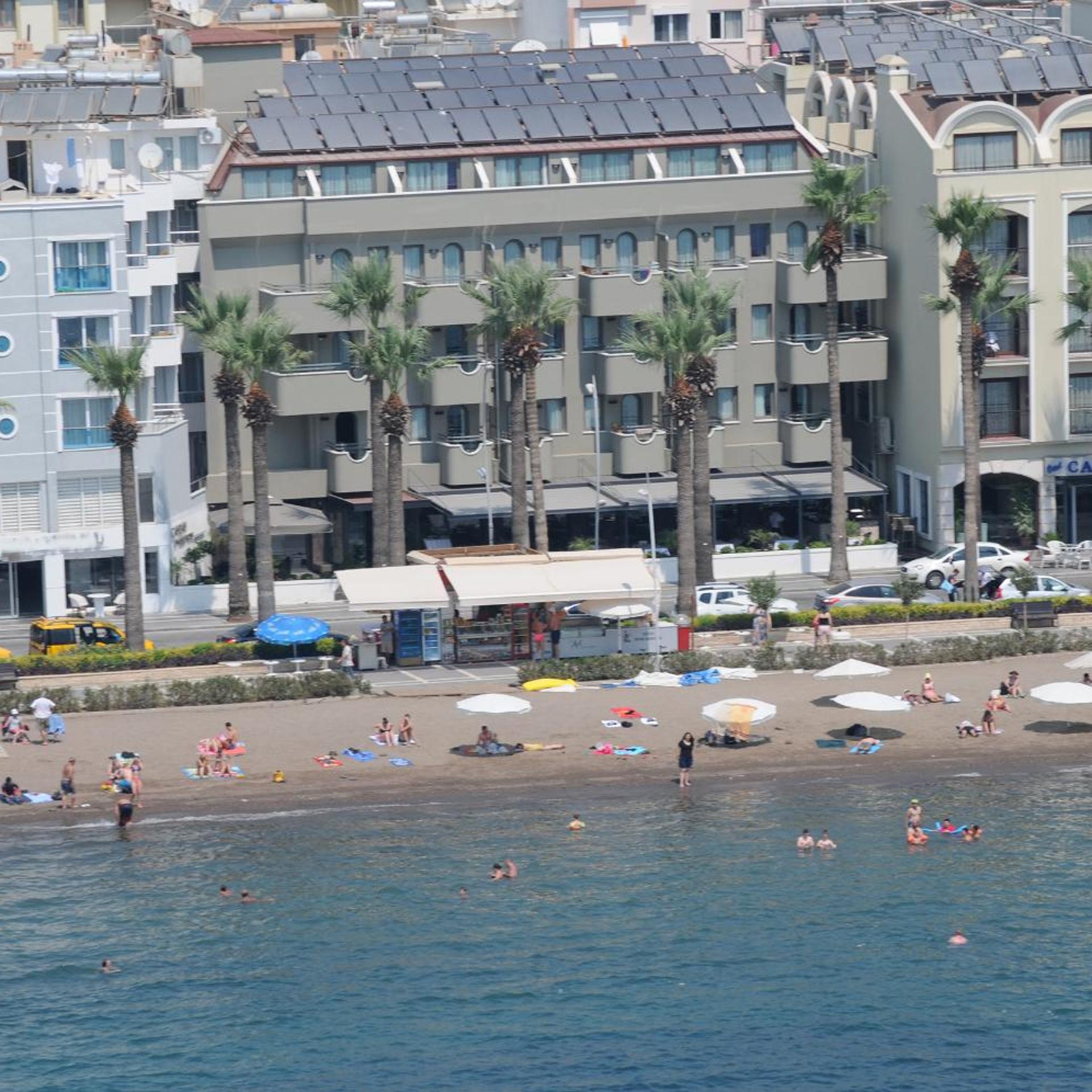 CANDAN CITYBEACH HOTEL 44/45