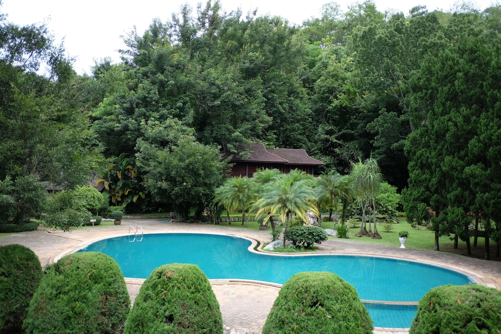 Lanna Resort 3/56