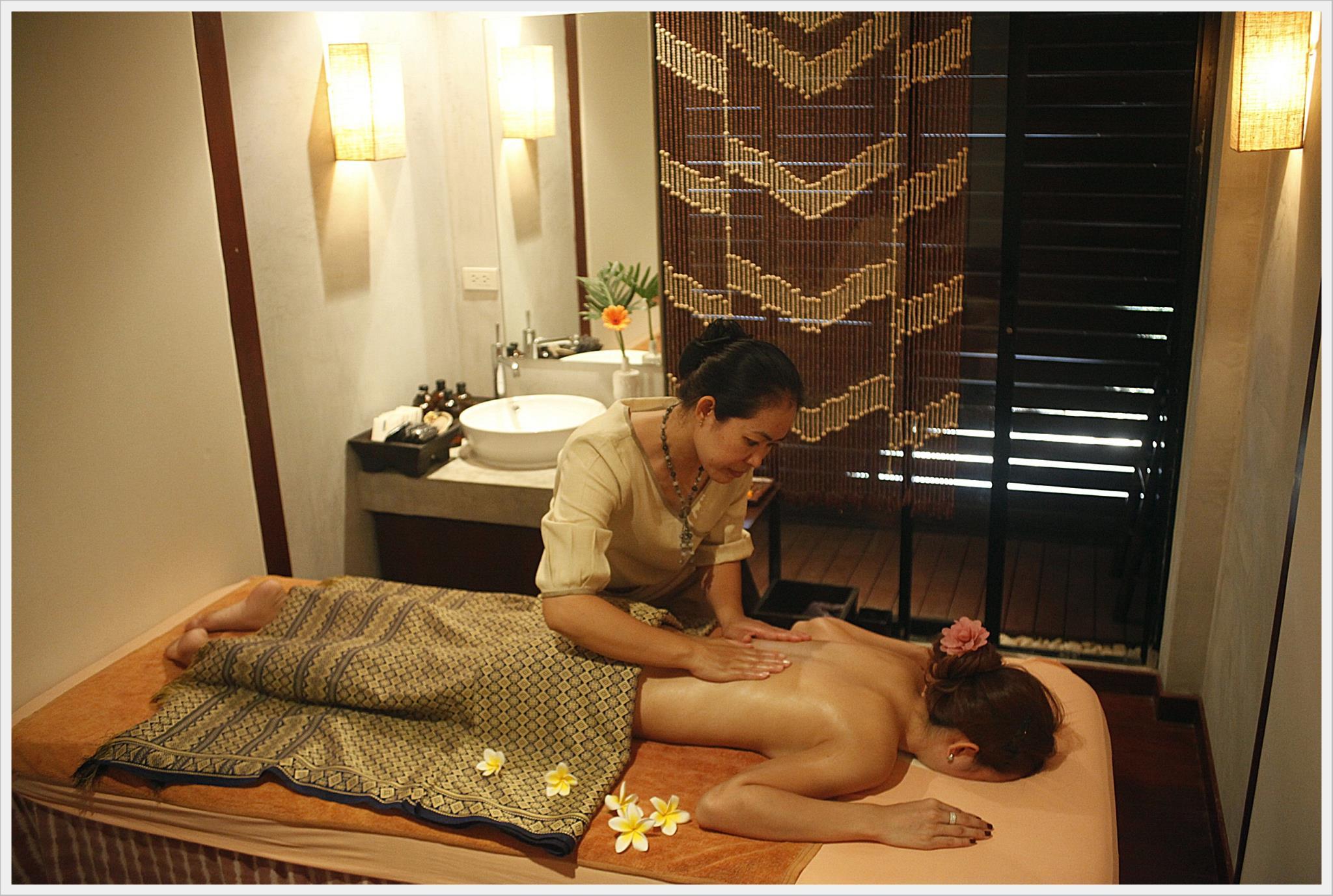 Casuarina Resort 7/27
