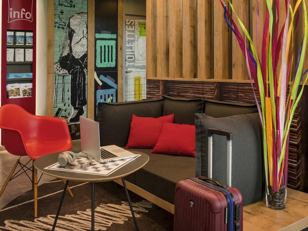 Ibis Lyon Sud Saint Rambert 25/42