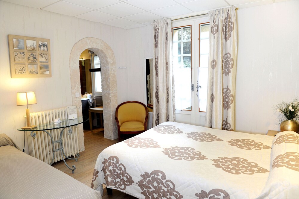 HÔTEL L'AYGUELADE 5/31