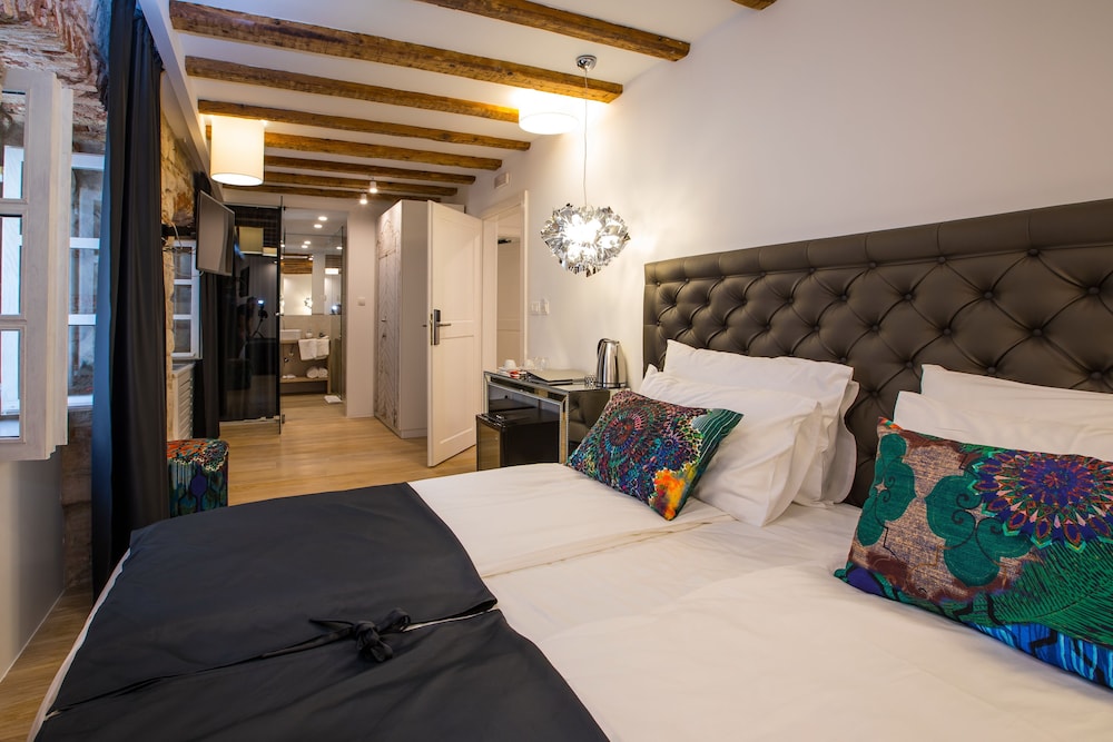 Spalato Luxury Rooms 42/77