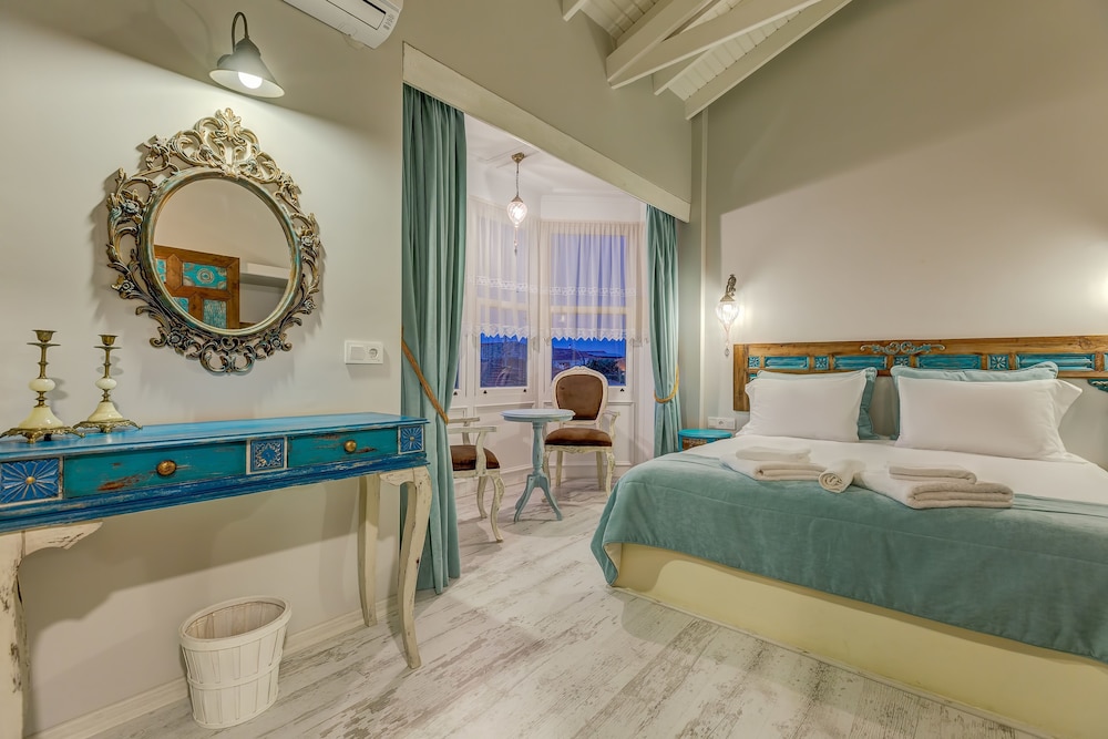 Vespera Hotel 25/43
