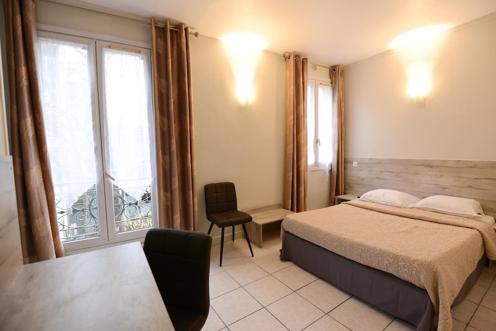 Hotel du MontLouis 17/50
