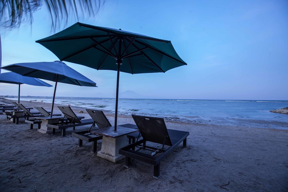 VILA SHANTI BEACH HOTEL 27/36