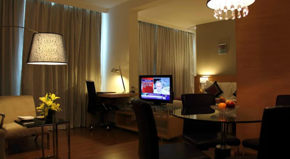 Ramada by Wyndham Navi Mumbai 44/51