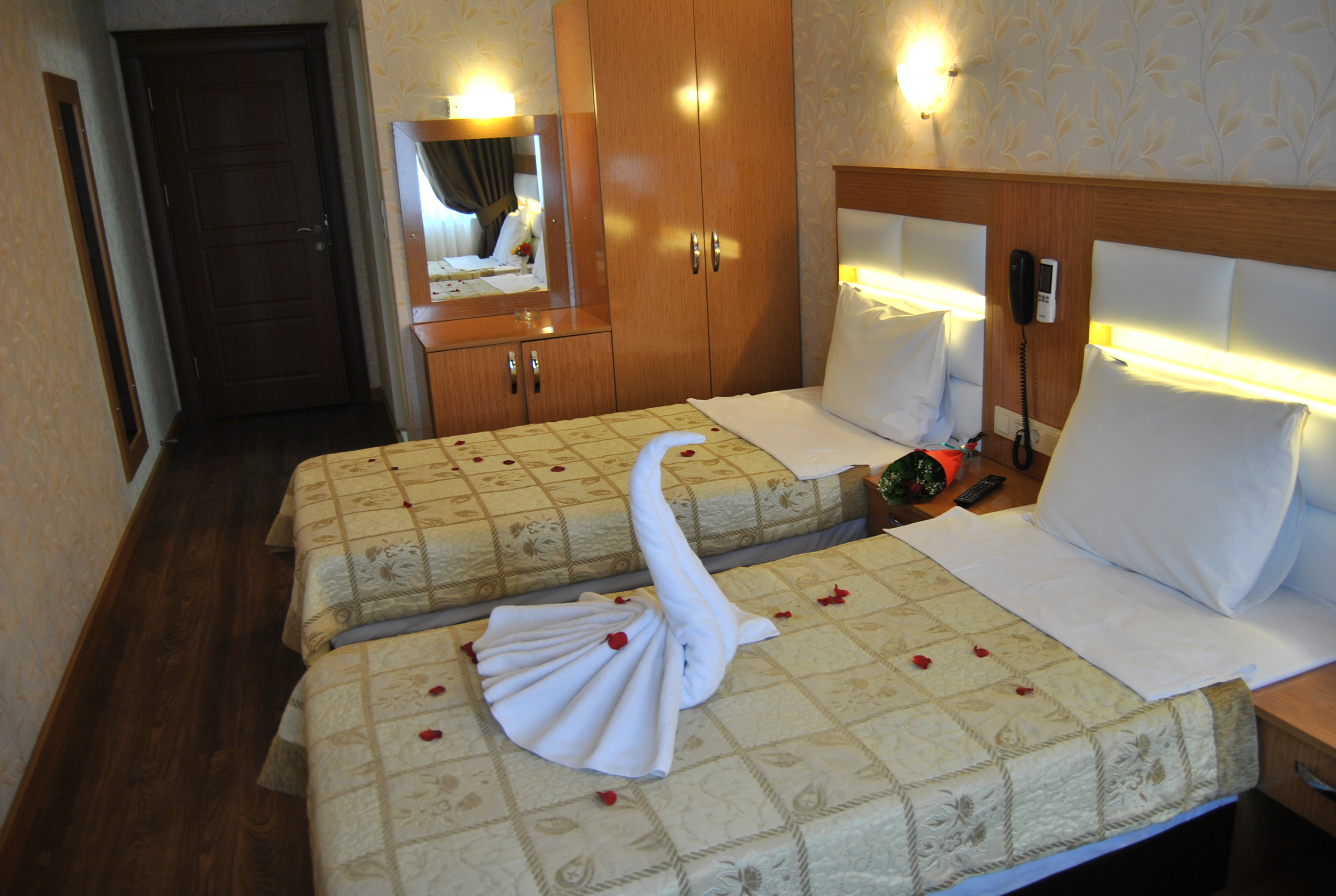 Standard, Double Bed