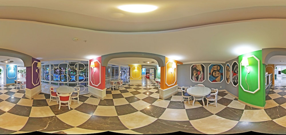 SENZA Grand Santana Hotel 57/63