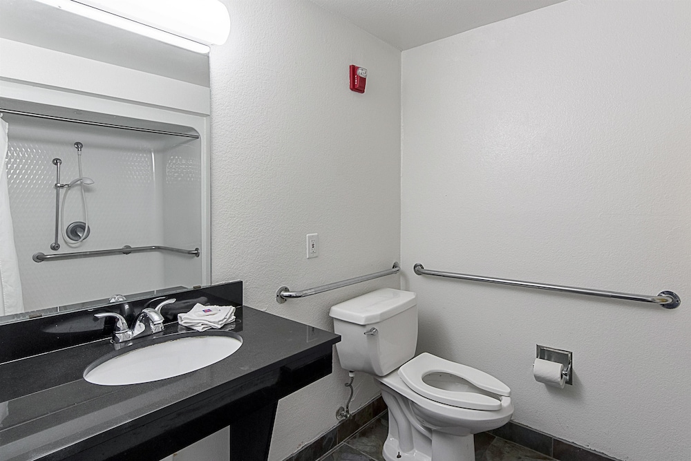 Motel6 San Antonio, TX - Downtown - Alamo Dome 50/54