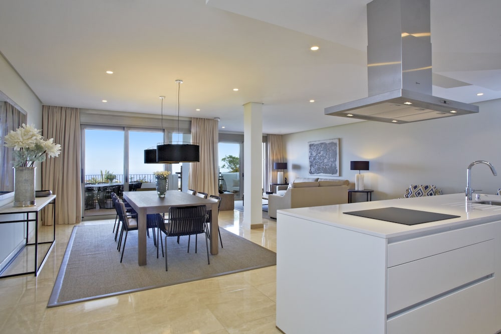 Las Terrazas de Abama Suites 7/75