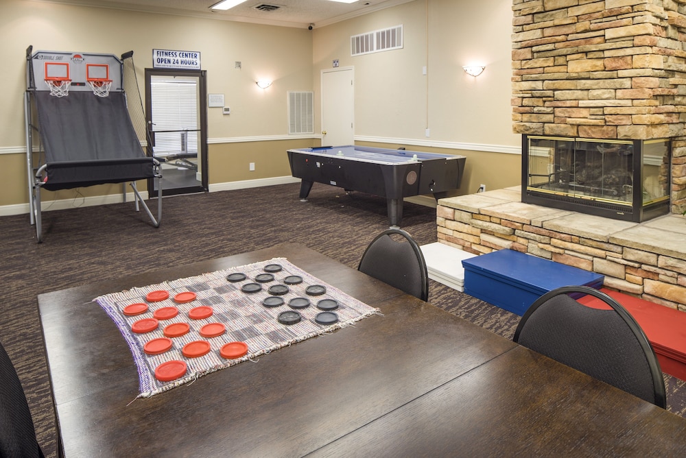The Suites At Fall Creek 22/49