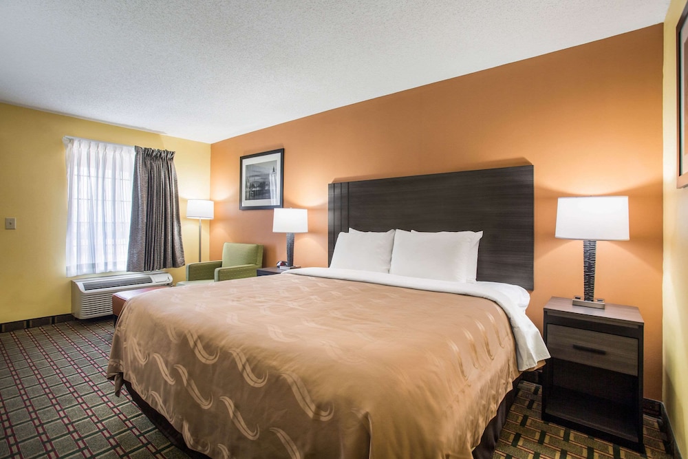Quality Inn White House 15/38