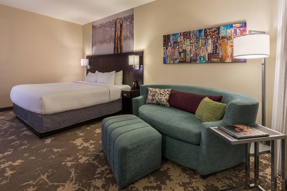 Courtyard Marriott City Center 12/39