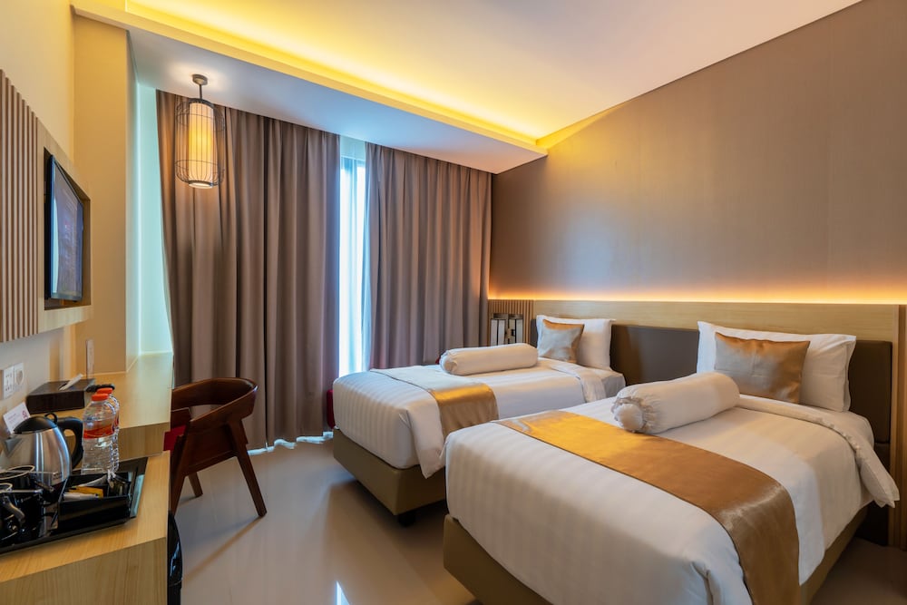 Deluxe, Twin Beds