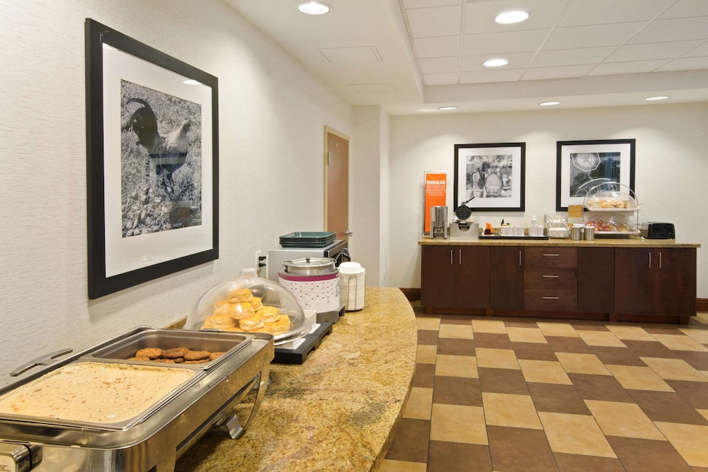 Hampton Inn Suites Walla Walla 39/48