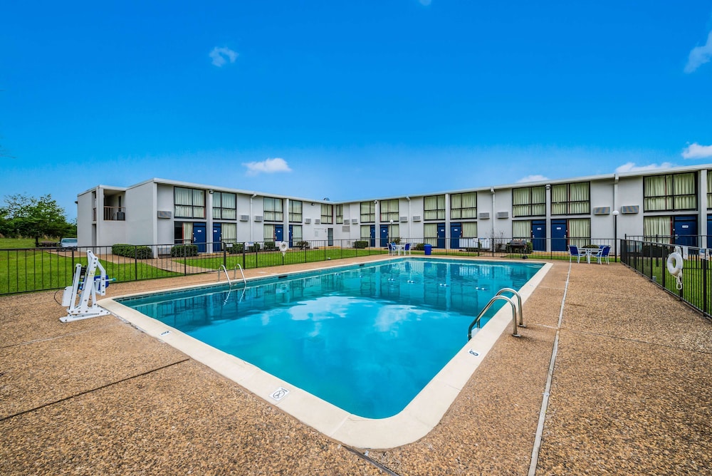 Motel6 Henderson, TX in HENDERSON - TX