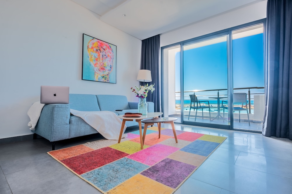 Hotel Asilah 32 12/25