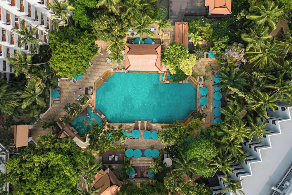 Avani Pattaya Resort 40/48