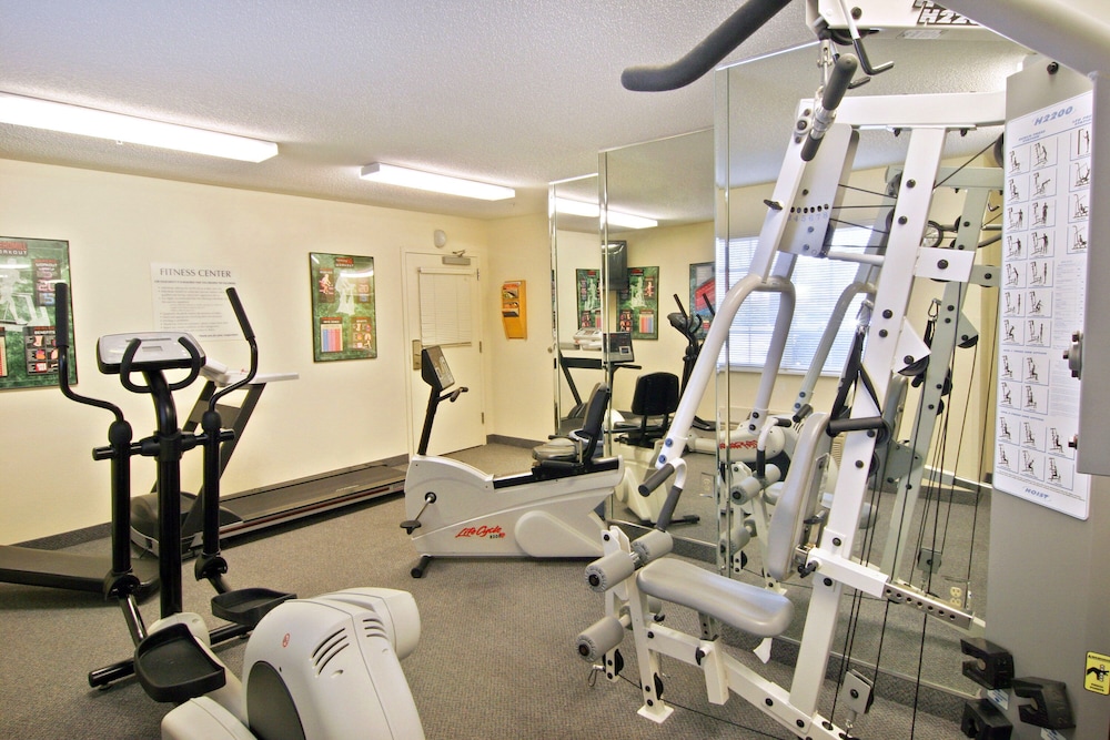 Candlewood Suites Newport News/Yorktown 13/39