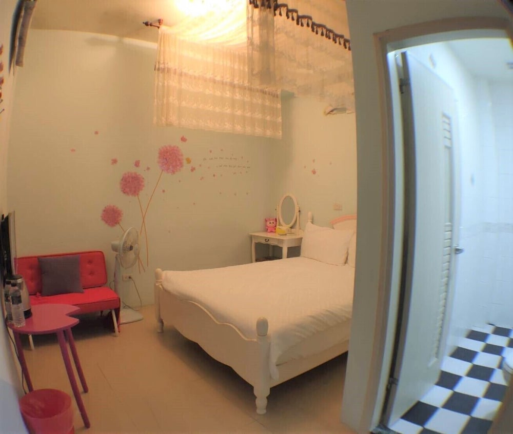 Sara House (ex.Hagi House Bed and Breakfast) 28/50