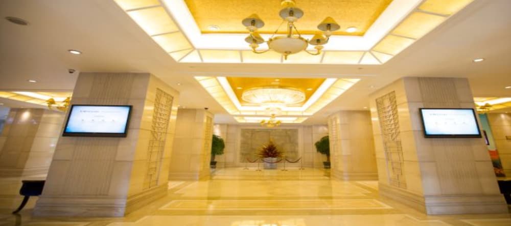 Quanzhou C&D Hotel 8/72
