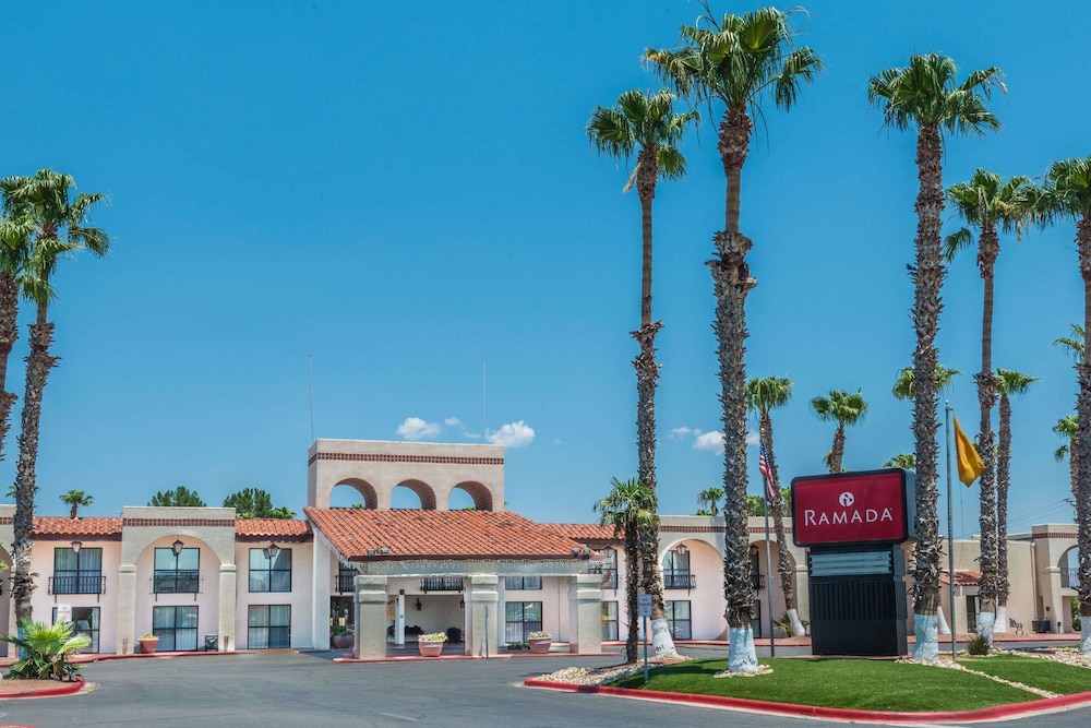 Ramada by Wyndham Las Cruces Hotel & Conference Center 1/37