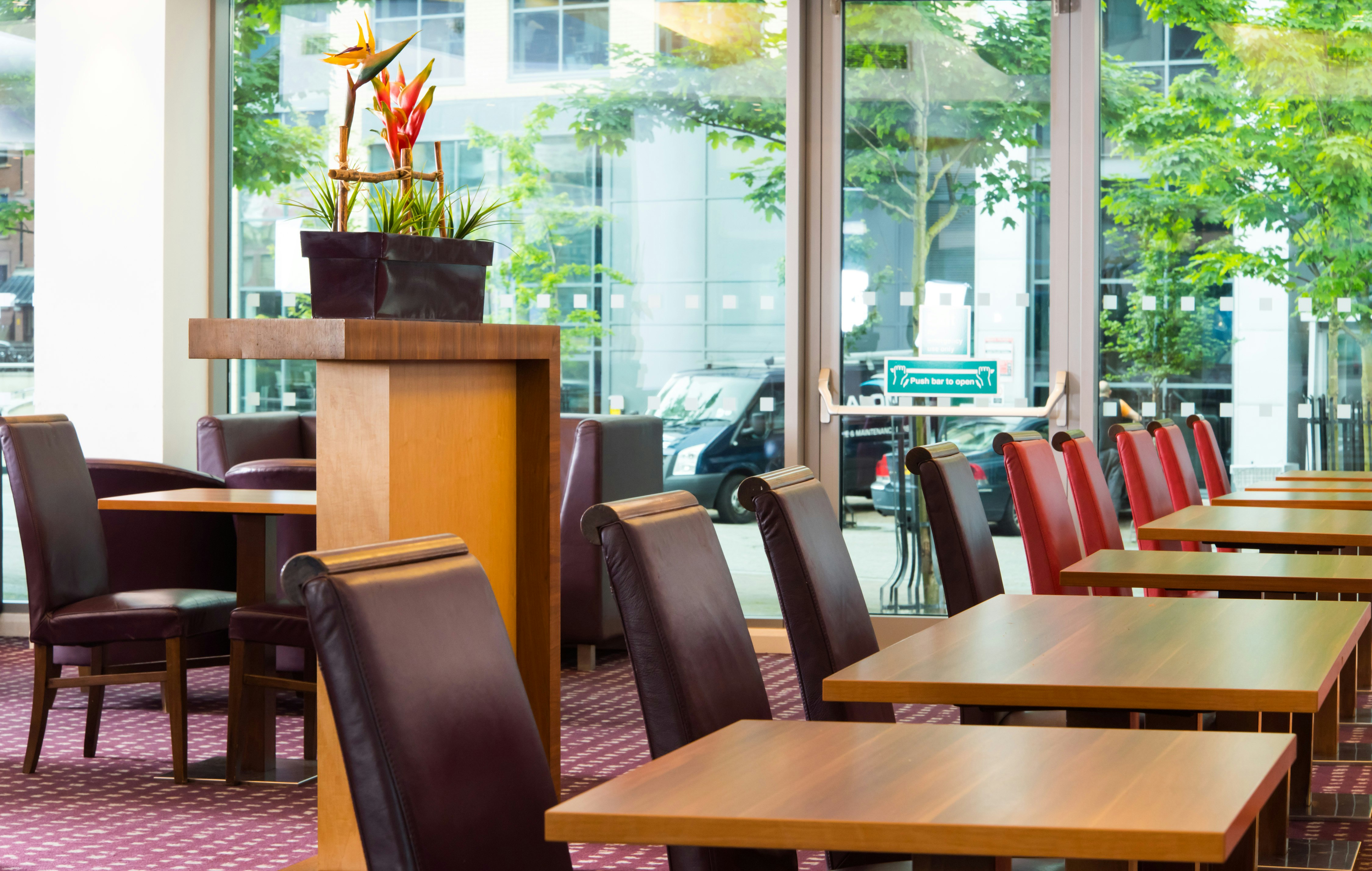 Holiday Inn Express Newcastle City Centre 10/17
