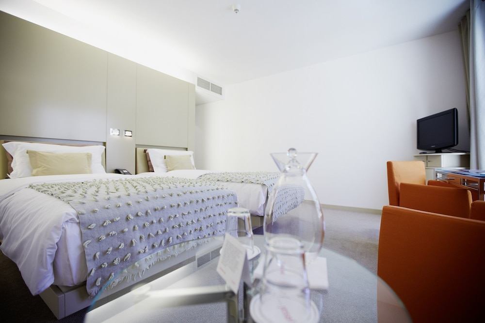 Hotel Josef 24/59