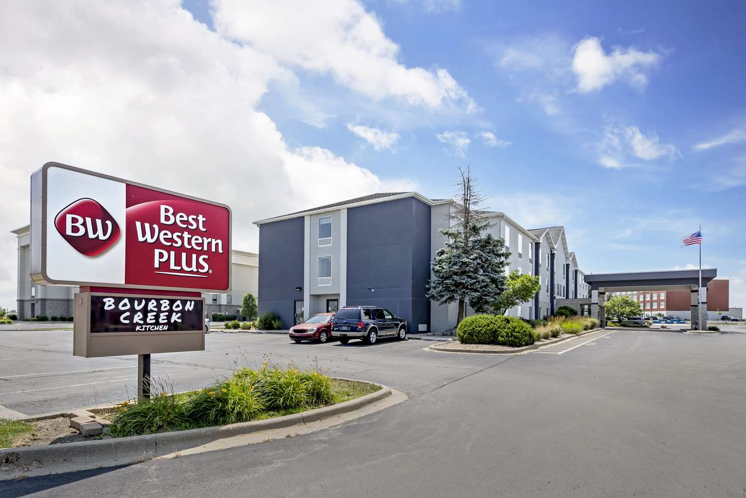 Best Western Plus Bourbonnais Hotel & Suites 14/15