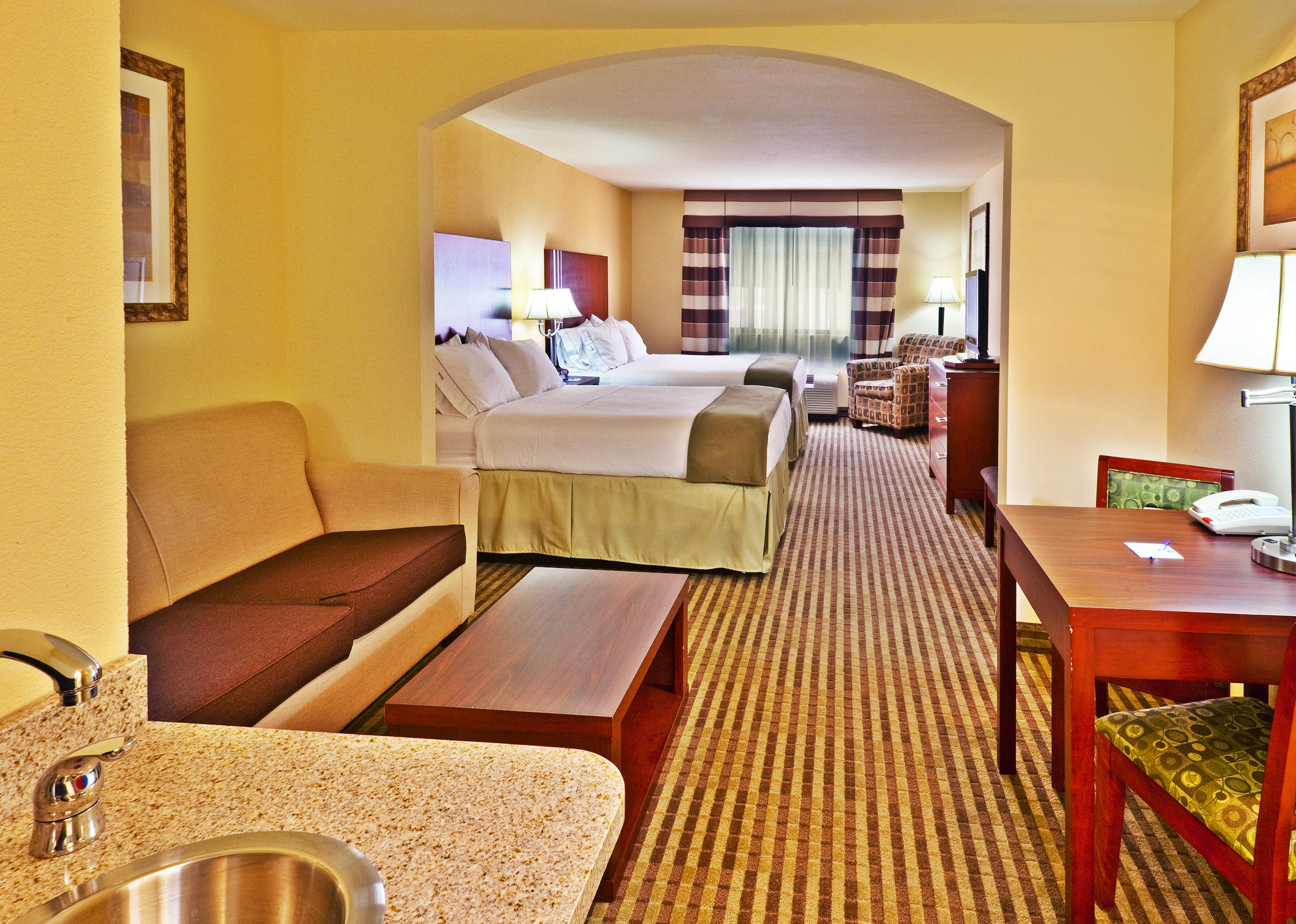 Holiday Inn Express Hotel And Suites Ponca City 47/50