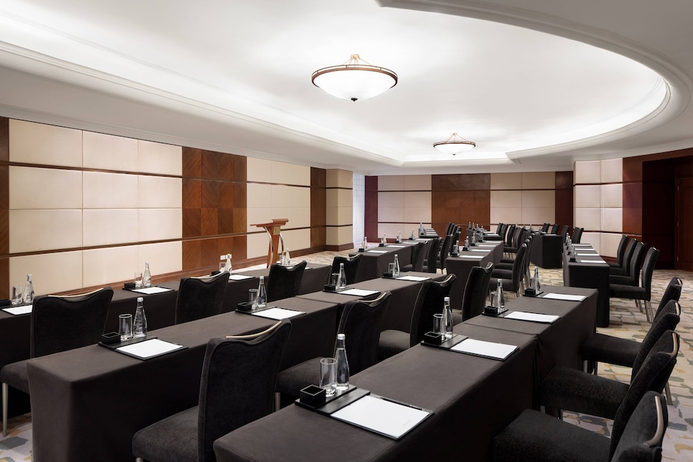 Shanghai Marriott Hotel Hongqiao 58/63