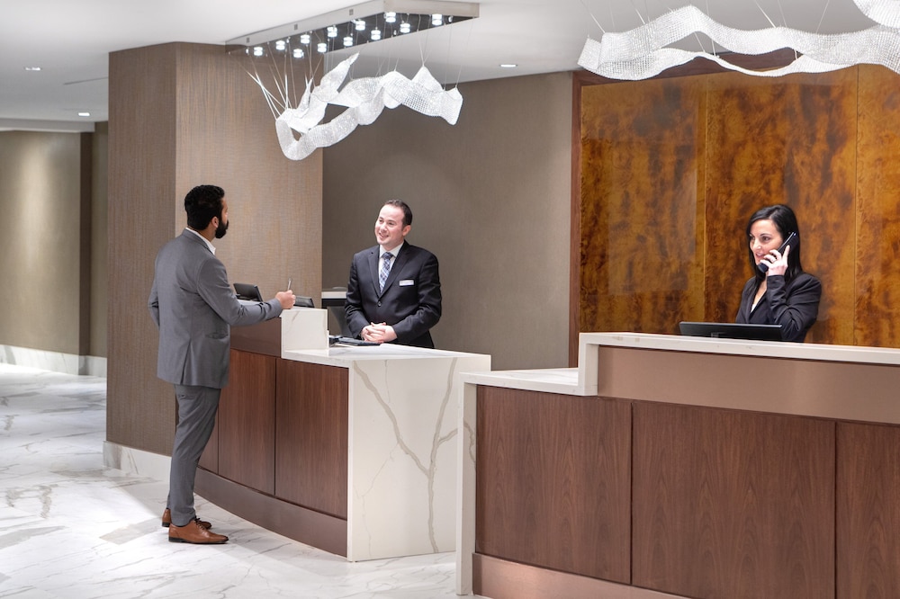 Crowne Plaza Toronto Airport 4/58