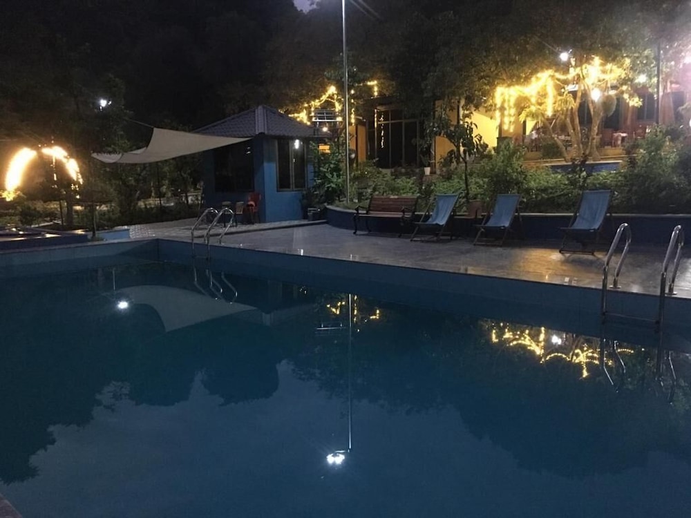 Catba Papillon Garden Bungalow & Resort 6/50