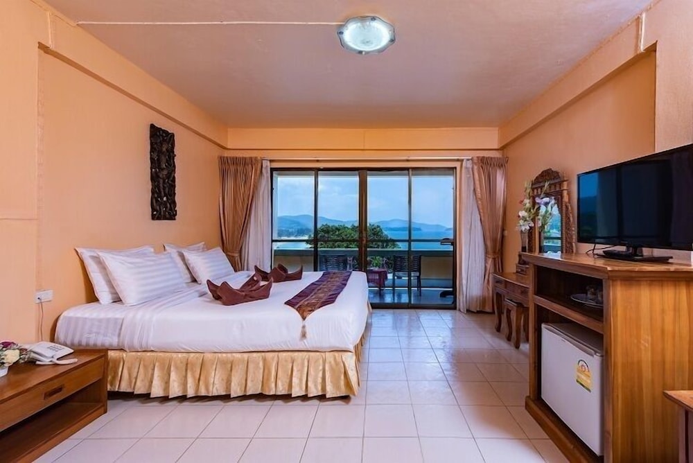 BAAN KARON HILL PHUKET RESORT 14/53