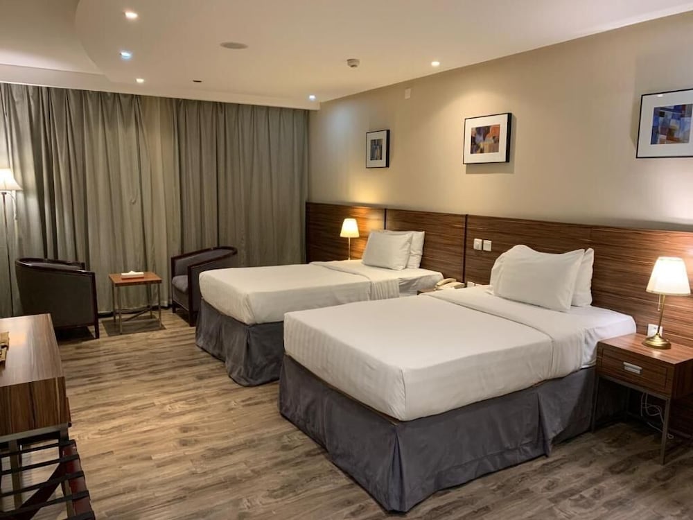 STANDARD, DOUBLE BED