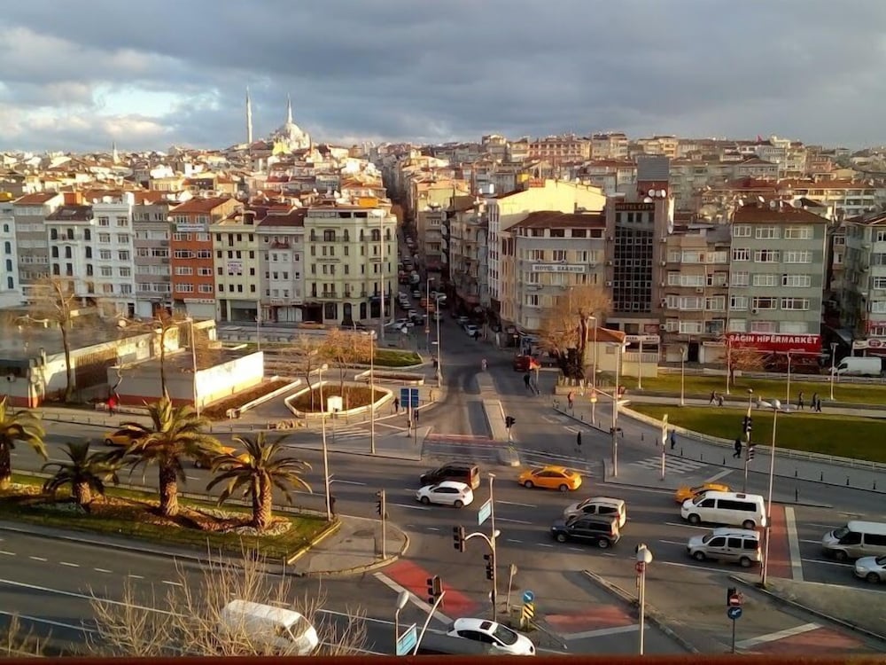 Grand Vatan Hotel 37/50