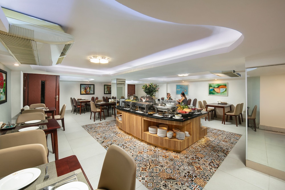 Diamond Legend Hotel 55/65