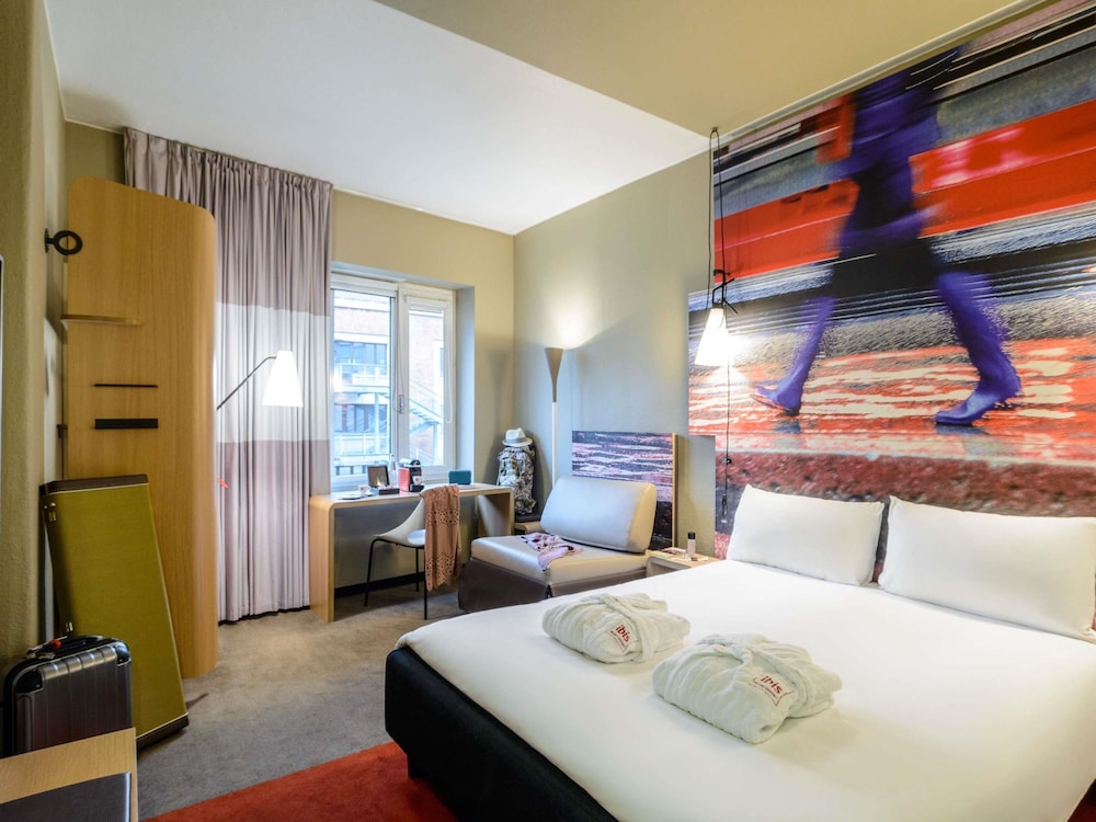 Ibis Milano Centro 21/77