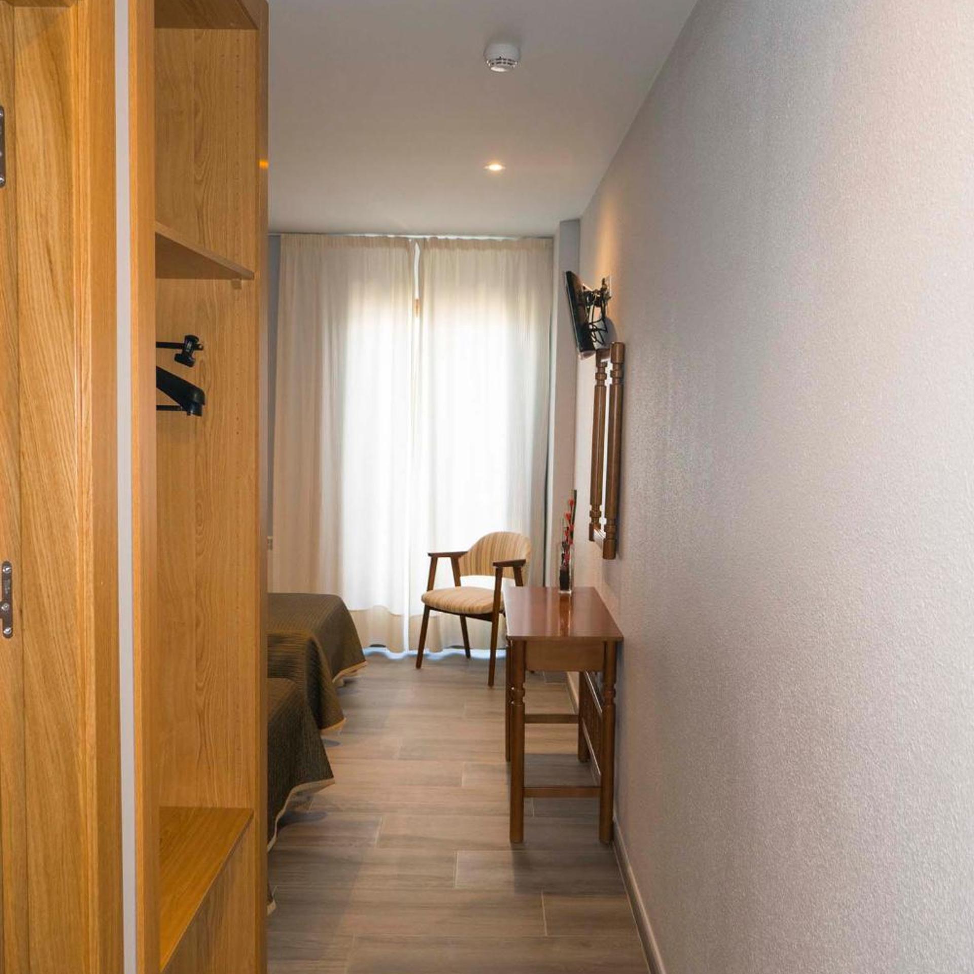 Hotel Simancas 25/26