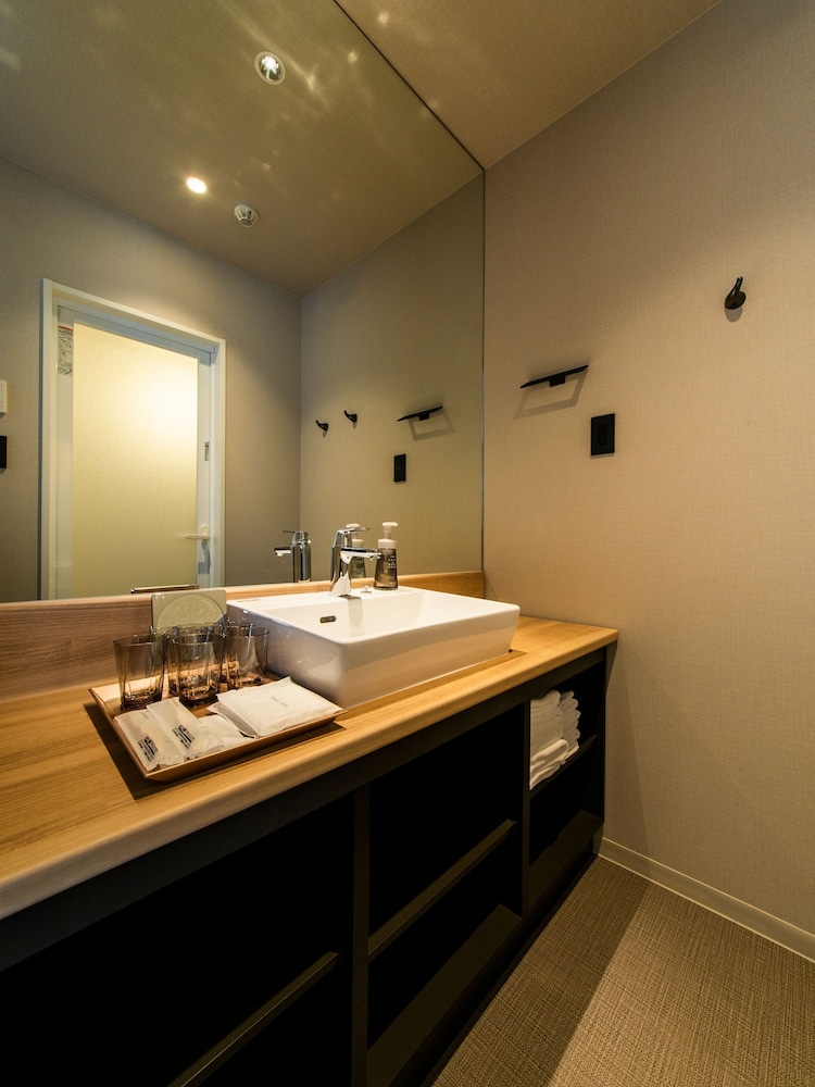 ALPHABED INN Fukuoka Ohori Park 33/35