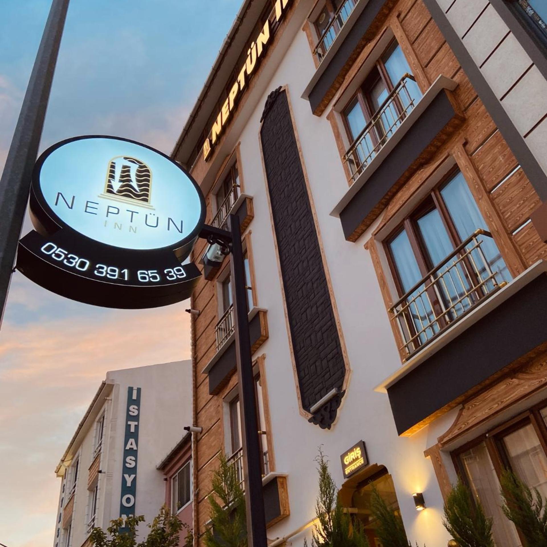 Neptun Inn 2/20