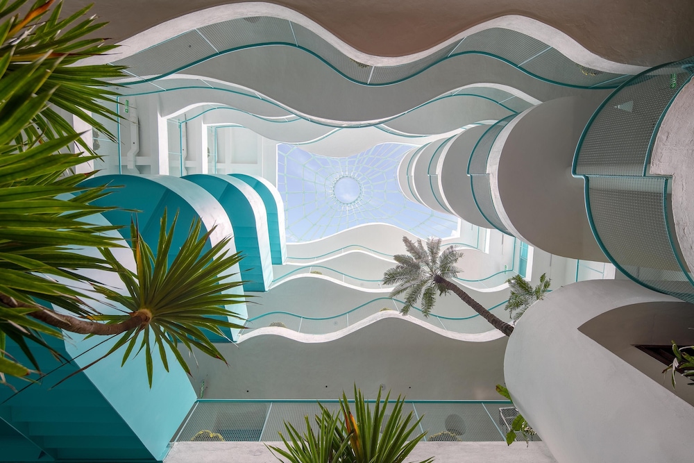 Hotel Le Bouton 44/49