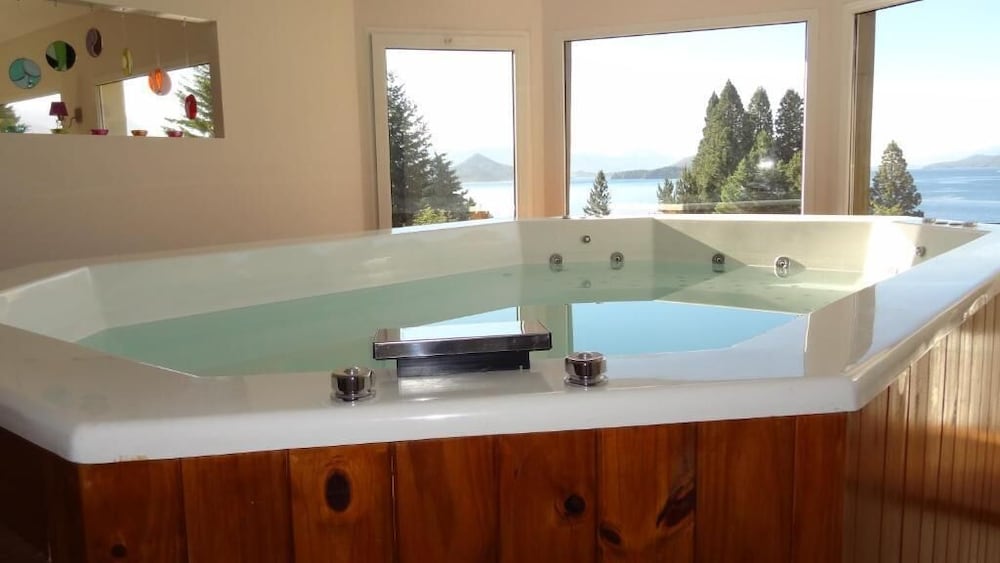 Altuen Hotel Suites Spa 57/57