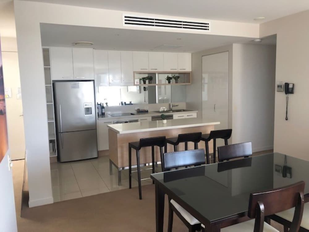 Grand Mercure Allegra Hervey Bay 55/74