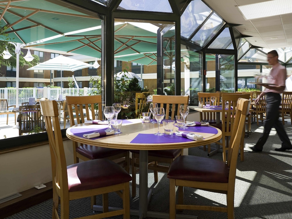 NOVOTEL ROUEN SUD 52/72