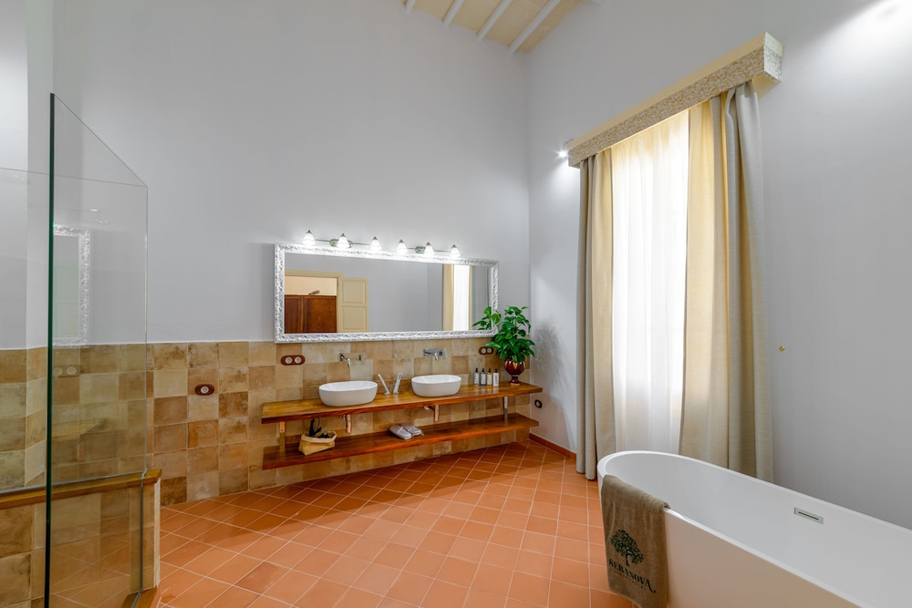 Seranova Luxury Hotel - Adults Only 50/50