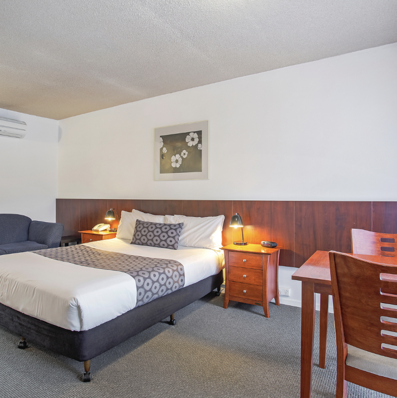 Central Court Motel 5/35