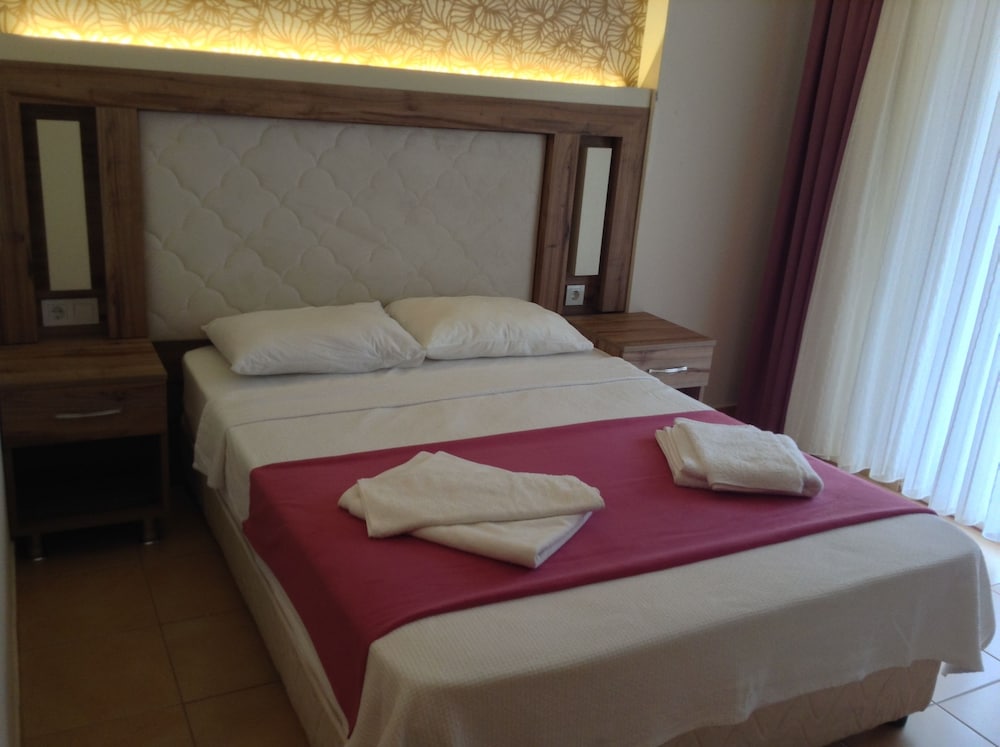 Senam Hotel 7/27