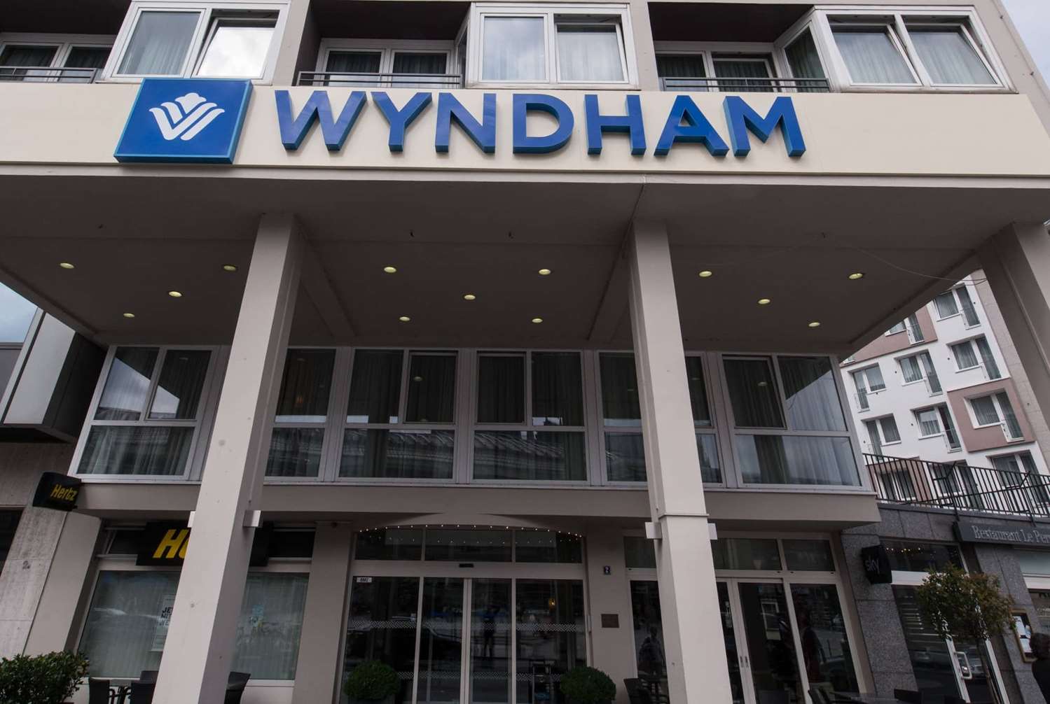 WYNDHAM KOLN — photo 2